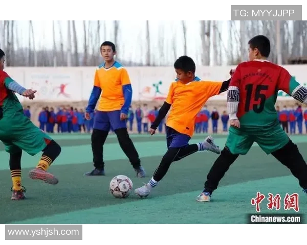 新疆足球明星盘点及其精彩瞬间图片展示 新疆足球明星盘点及其精彩瞬间图片展示